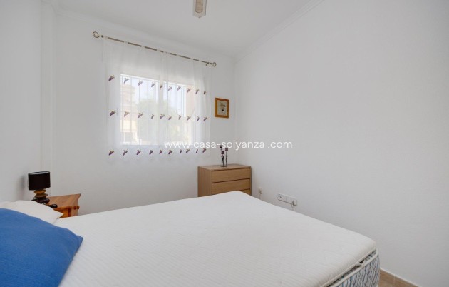 Revente - Bungalow - Torrevieja - Aguas nuevas