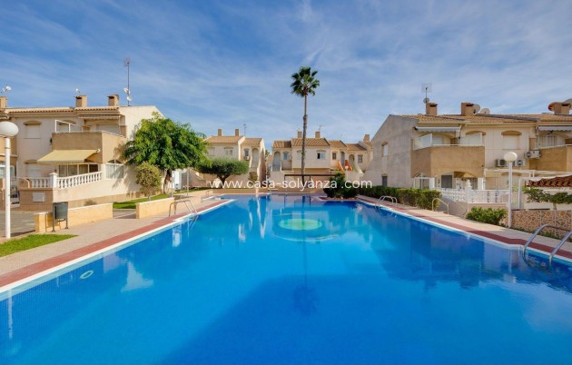 Revente - Bungalow - Torrevieja - Aguas nuevas