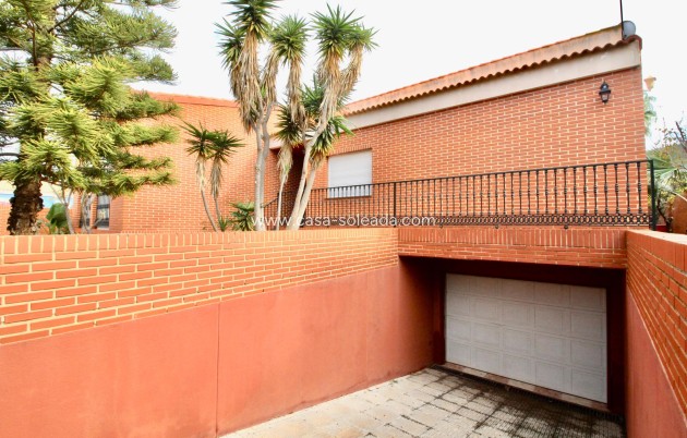 Resale - Villa - Playa Honda - Costa Calida