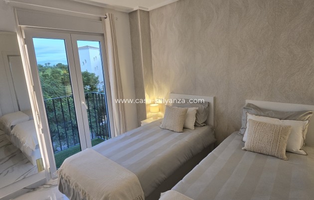 Reventa - Apartamento / piso - Hacienda Riquelme Golf Resort - Inland