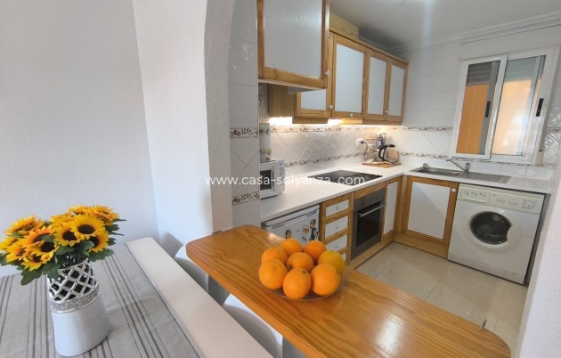 Herverkoop - Appartement / flat - Algorfa