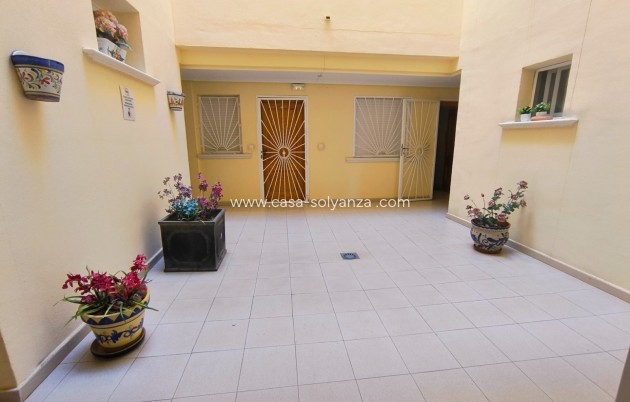 Herverkoop - Appartement / flat - Algorfa