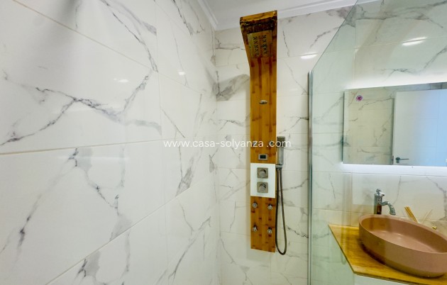 Revente - Villa - Torrevieja - Aguas nuevas