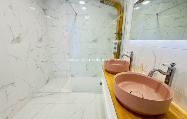 Revente - Villa - Torrevieja - Aguas nuevas