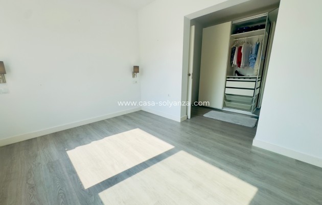 Revente - Villa - Torrevieja - Aguas nuevas