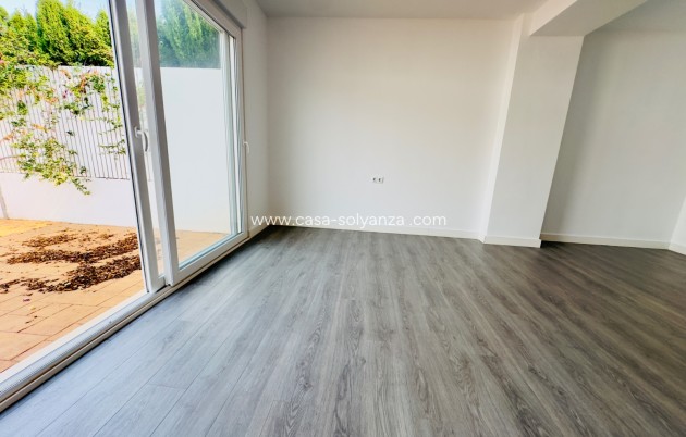 Revente - Villa - Torrevieja - Aguas nuevas