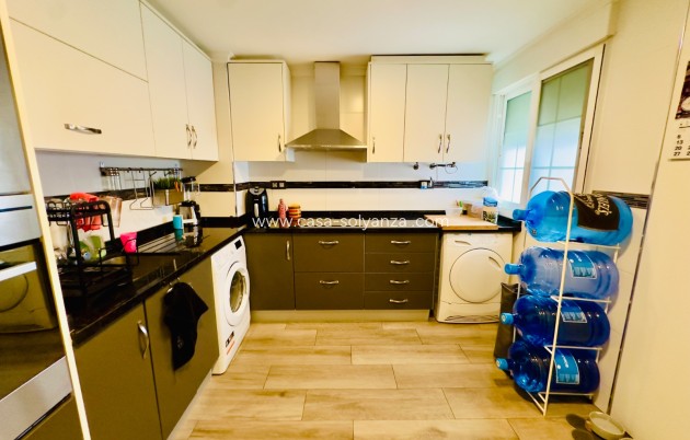 Revente - Appartement - Torrevieja - CENTER