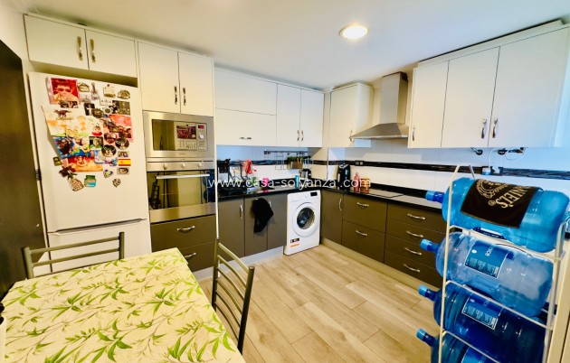 Revente - Appartement - Torrevieja - CENTER