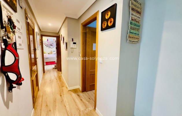 Revente - Appartement - Torrevieja - CENTER