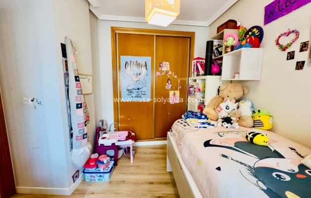 Revente - Appartement - Torrevieja - CENTER