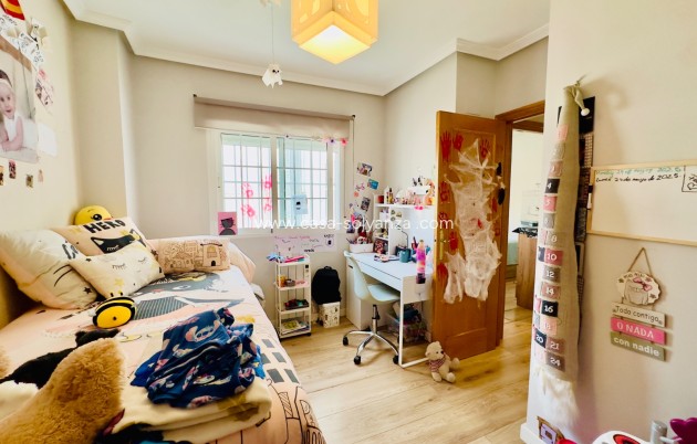 Revente - Appartement - Torrevieja - CENTER