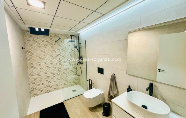 Revente - Villa - Orihuela Costa - Punta Prima