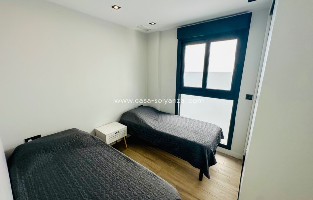 Revente - Villa - Orihuela Costa - Punta Prima