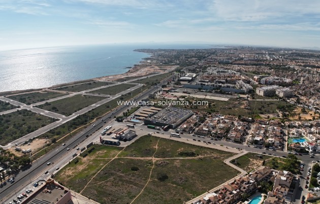 Revente - Villa - Orihuela Costa - Punta Prima