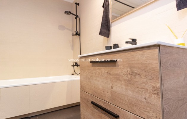 Revente - Appartement - Torrevieja - Beach