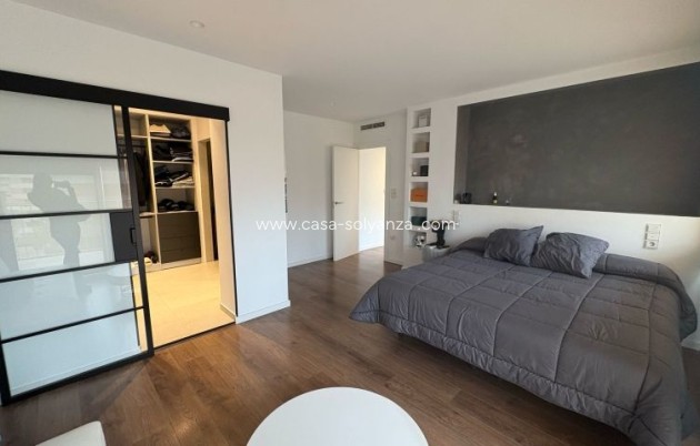 Wiederverkauf - Wohnung - Elche