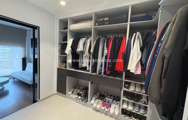 Wiederverkauf - Wohnung - Elche