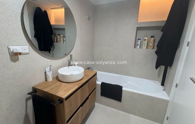 Wiederverkauf - Wohnung - Elche