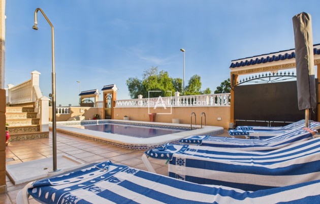 Wiederverkauf - Villa - Pinar de Campoverde