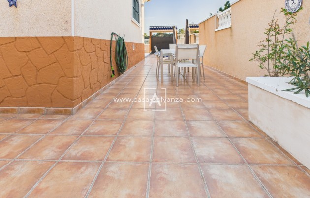 Wiederverkauf - Villa - Pinar de Campoverde