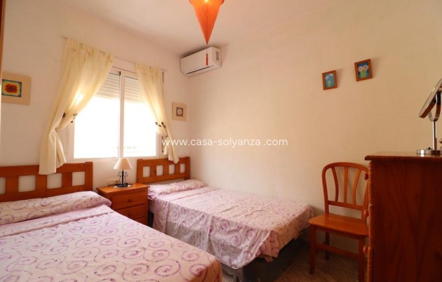 Revente - Semi-detached house - Orihuela Costa - La Zenia