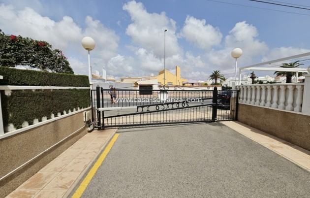 Revente - Villa - Orihuela Costa - Costa Blanca