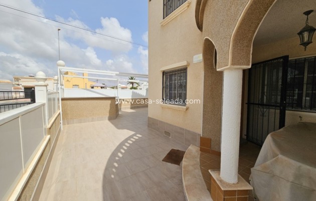 Revente - Villa - Orihuela Costa - Costa Blanca
