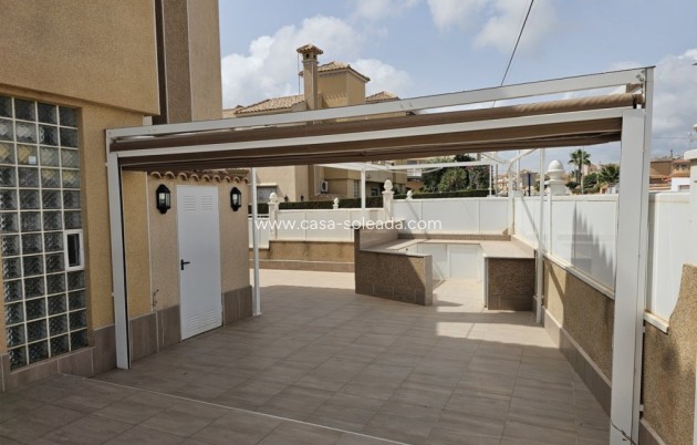 Revente - Villa - Orihuela Costa - Costa Blanca