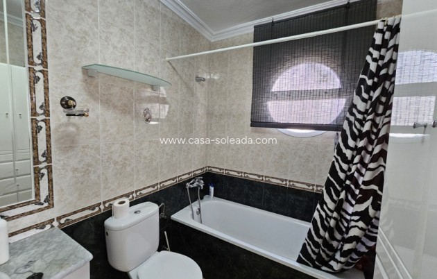 Revente - Villa - Orihuela Costa - Costa Blanca