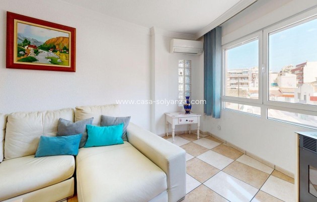 Herverkoop - Appartement / flat - Torrevieja - Puerto Deportivo