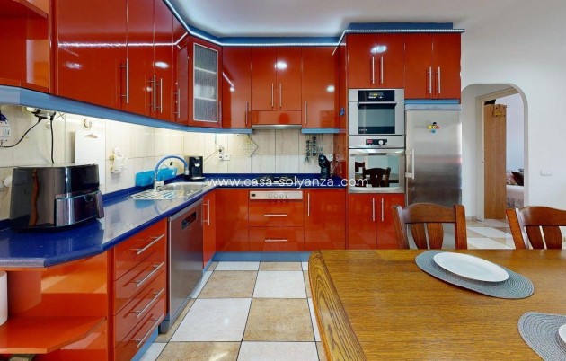 Herverkoop - Appartement / flat - Torrevieja - Puerto Deportivo