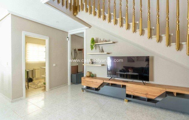 Revente - Villa - Orihuela Costa - Punta Prima