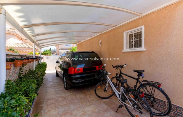 Revente - Villa - Orihuela Costa - Punta Prima