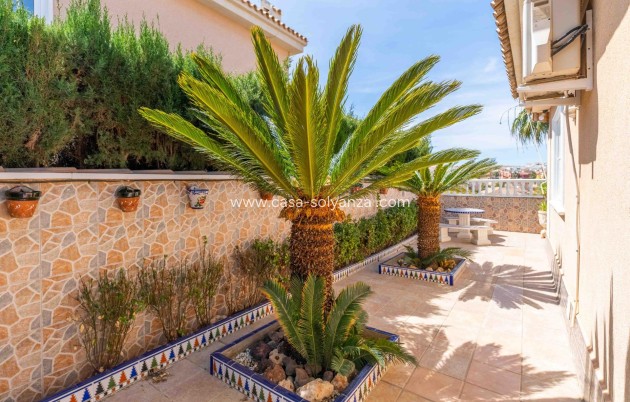 Revente - Villa - Orihuela Costa - Punta Prima