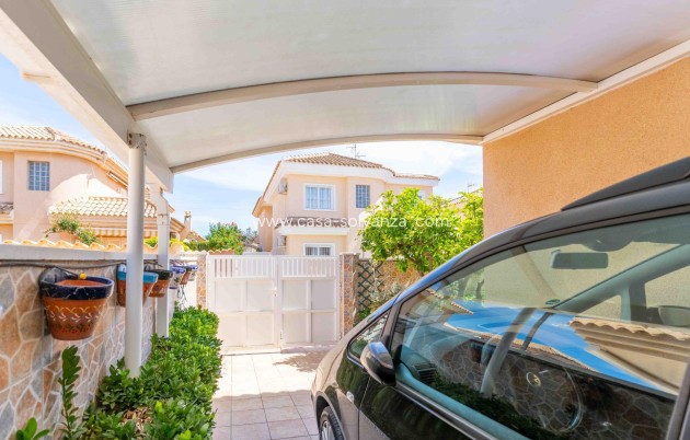 Revente - Villa - Orihuela Costa - Punta Prima