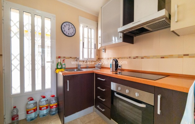 Herverkoop - Villa - Torrevieja - La Mata