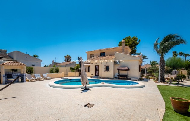 Revente - Villa - Torrevieja - El chaparral