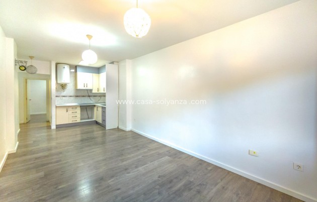 Resale - Apartment / flat - Torrevieja