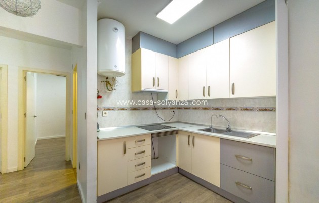 Resale - Apartment / flat - Torrevieja