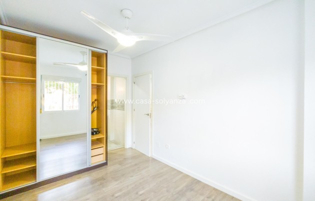 Resale - Apartment / flat - Torrevieja