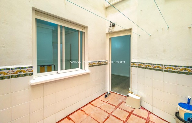 Resale - Apartment / flat - Torrevieja
