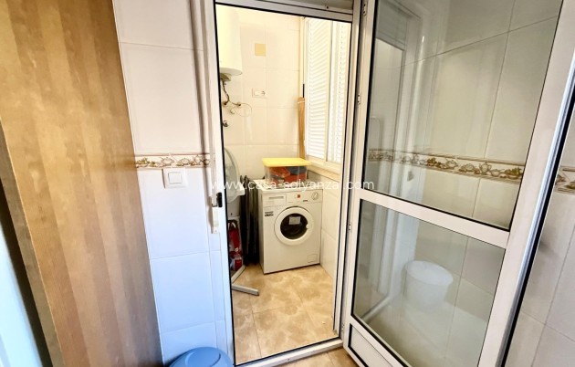 Resale - Apartment / flat - Torrevieja - PARQUE DE LAS NACIONES