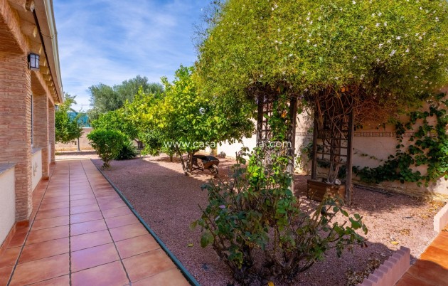 Revente - Villa - Torrevieja - El chaparral