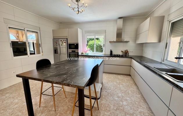 Revente - Villa - Dolores - Cmno. Escorredor