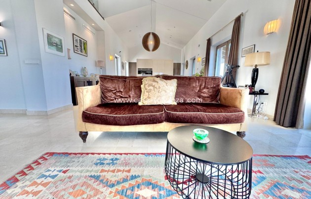 Revente - Villa - Dolores - Comunidad Valenciana