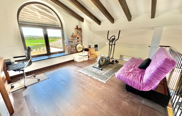 Revente - Villa - Dolores - Comunidad Valenciana