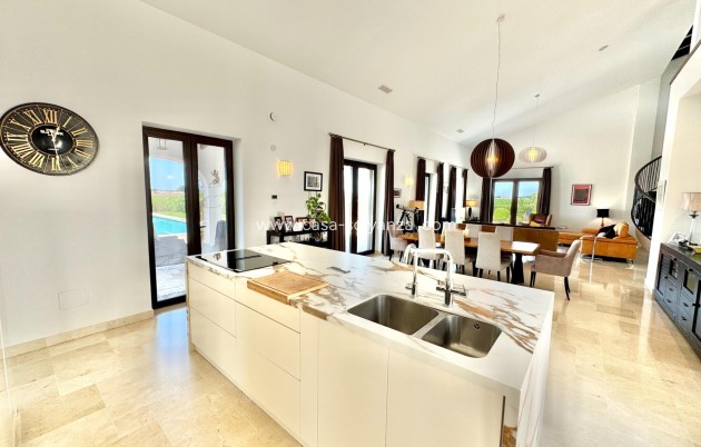 Revente - Villa - Dolores - Comunidad Valenciana