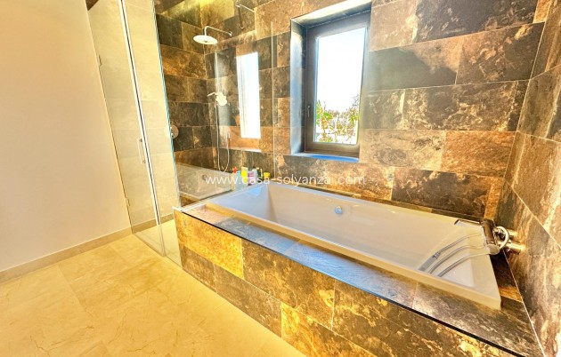 Revente - Villa - Dolores - Comunidad Valenciana