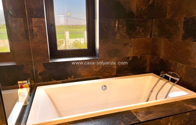 Revente - Villa - Dolores - Comunidad Valenciana