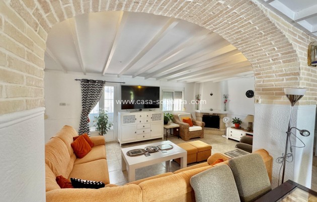 Revente - Villa - Dolores - Comunidad Valenciana